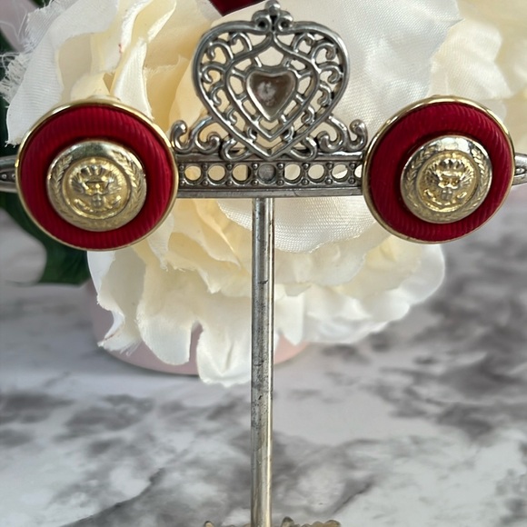 Ellen Designs red gold round clip On earrings - Picture 1 of 5